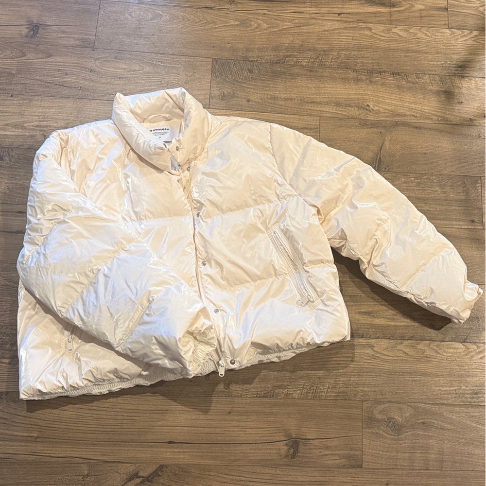 Athleta Cream Puffer Jacket